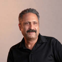امیرمحسن جمشیدیان