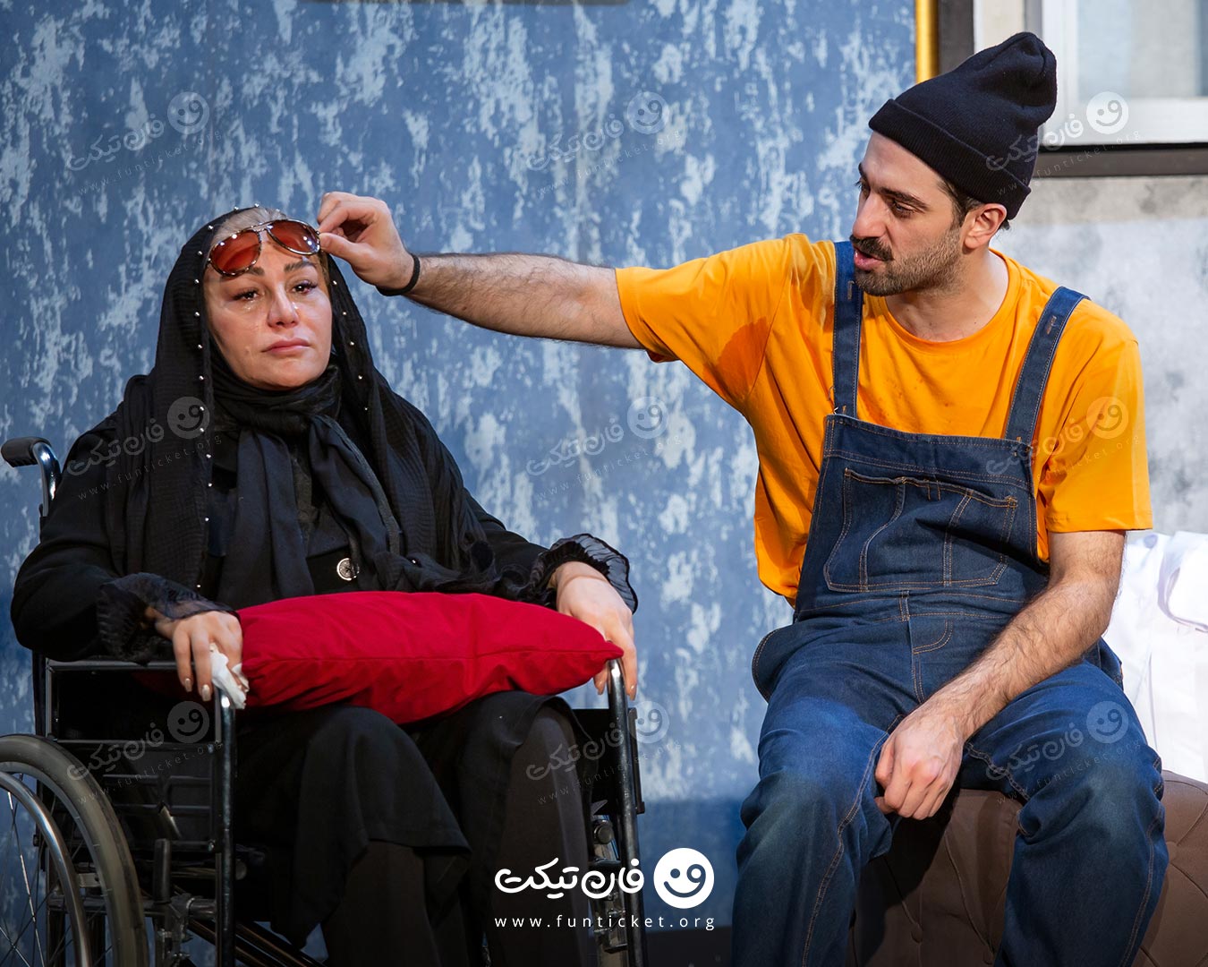گالری تئاتر ارث و حرص