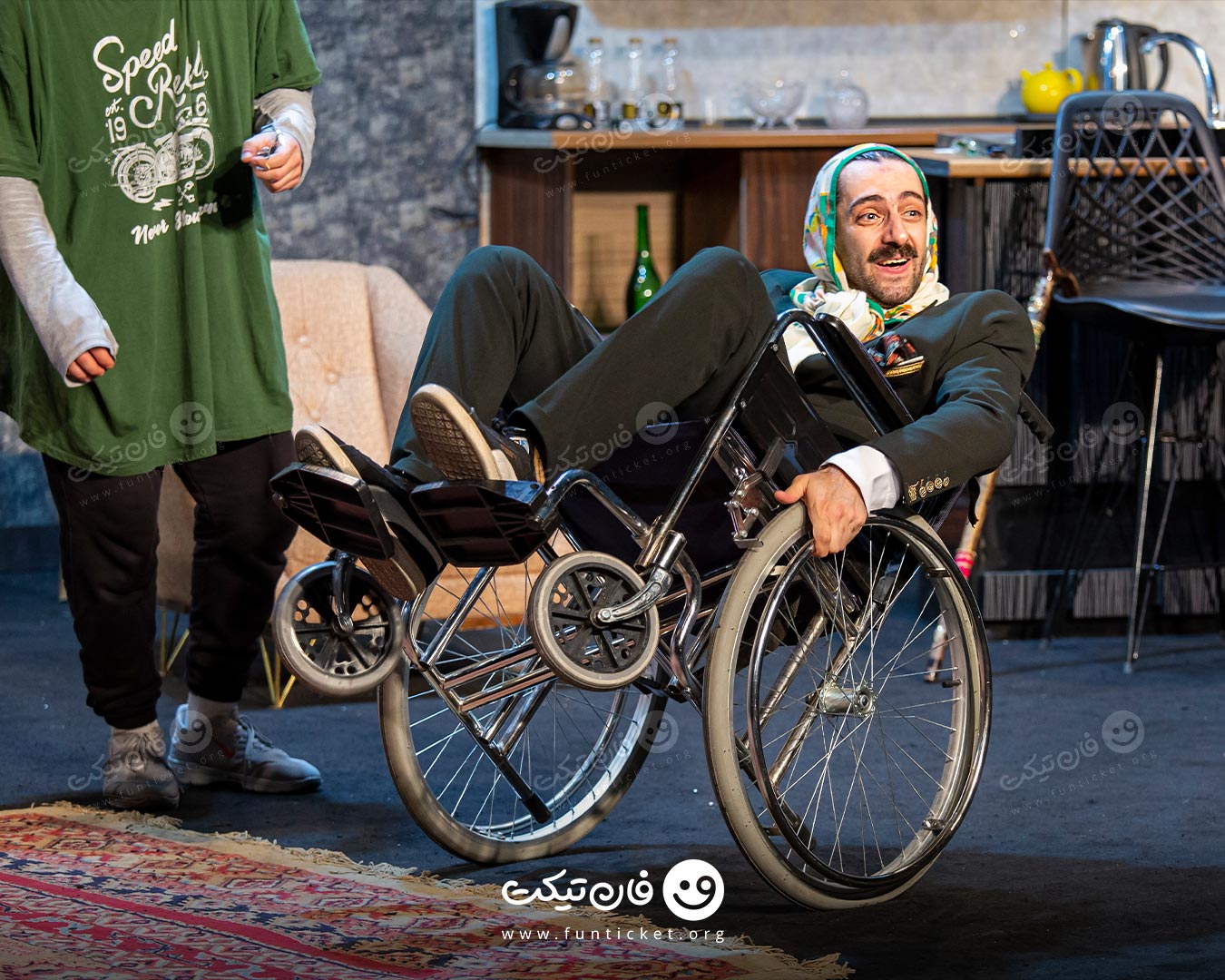 گالری تئاتر ارث و حرص