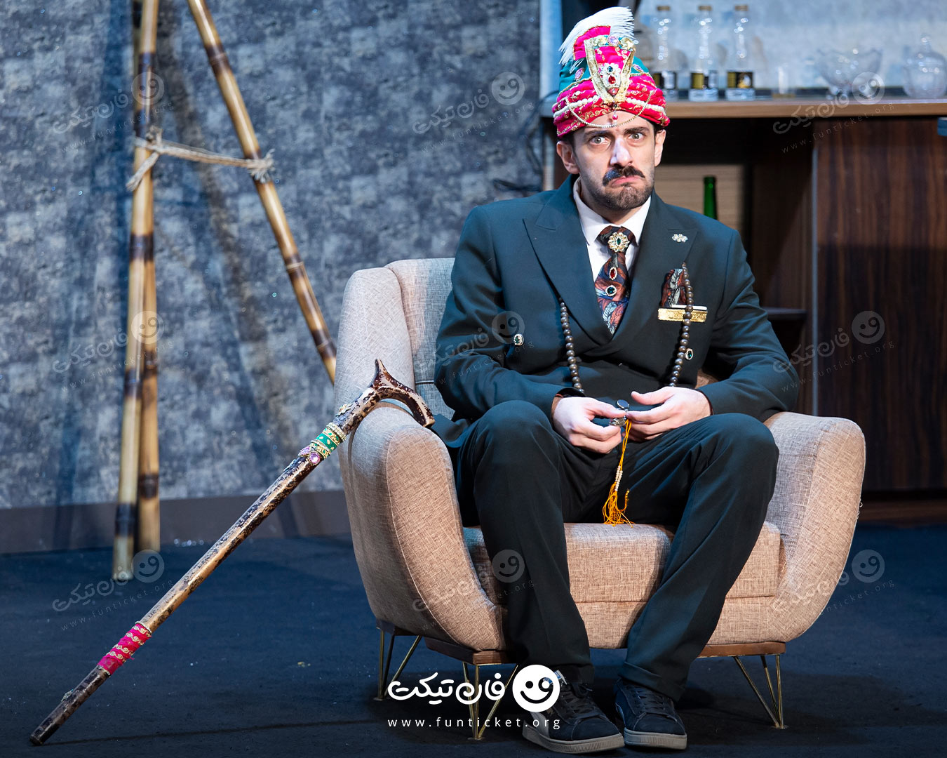 گالری تئاتر ارث و حرص