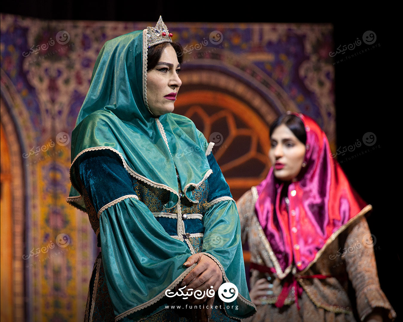 گالری تئاتر بازی تاج و تخت