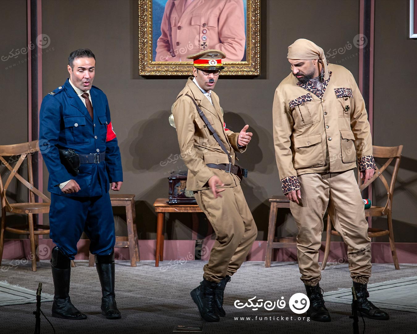 گالری تئاتر گشتاپو