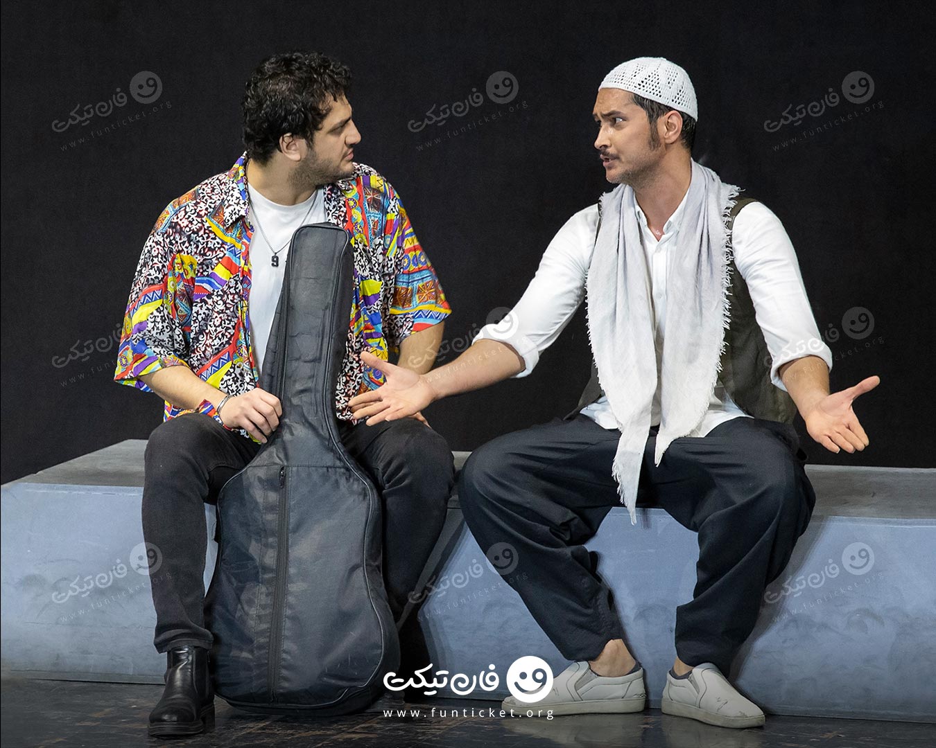 گالری تئاتر خانه آخر