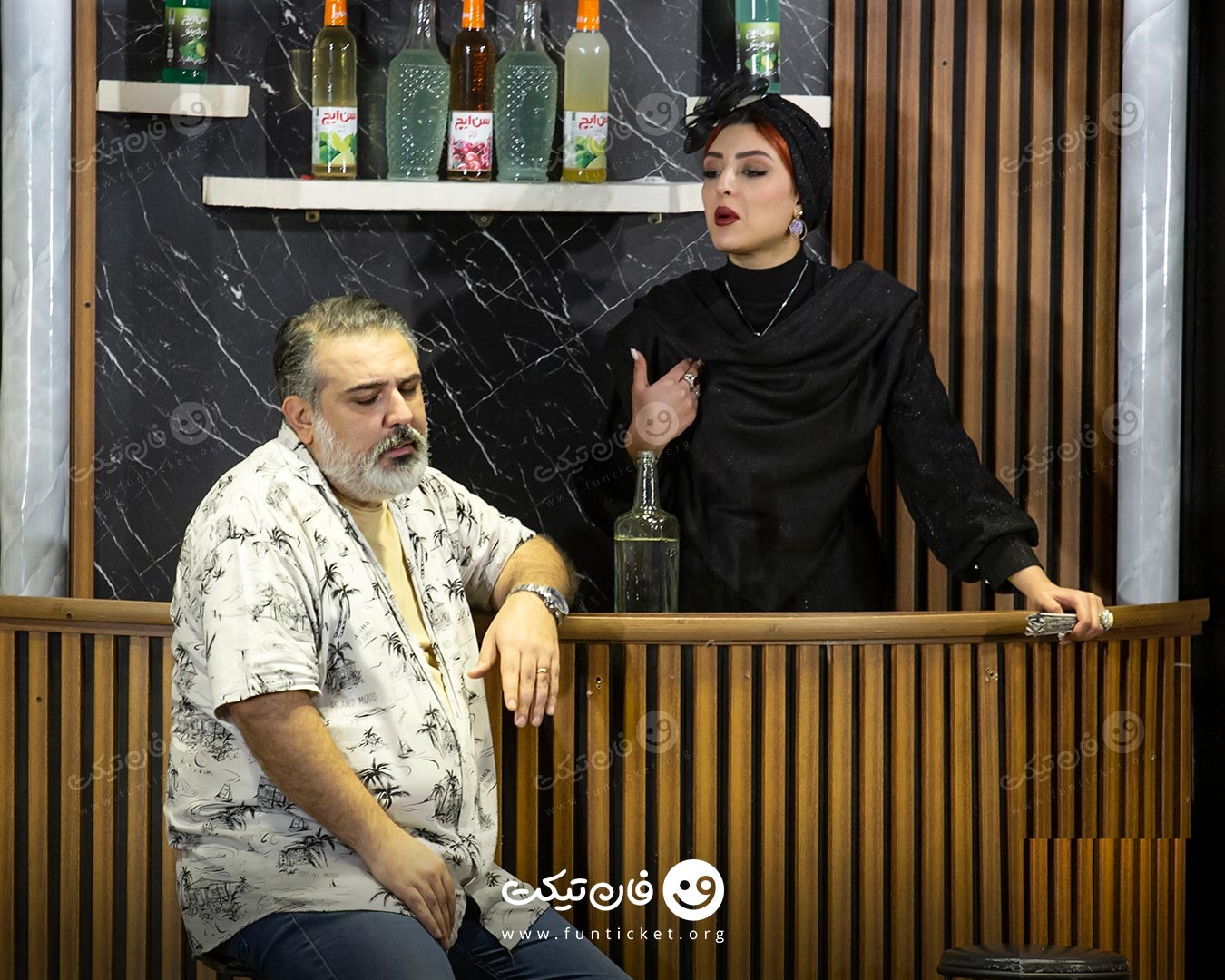 گالری تئاتر پسر خوانده