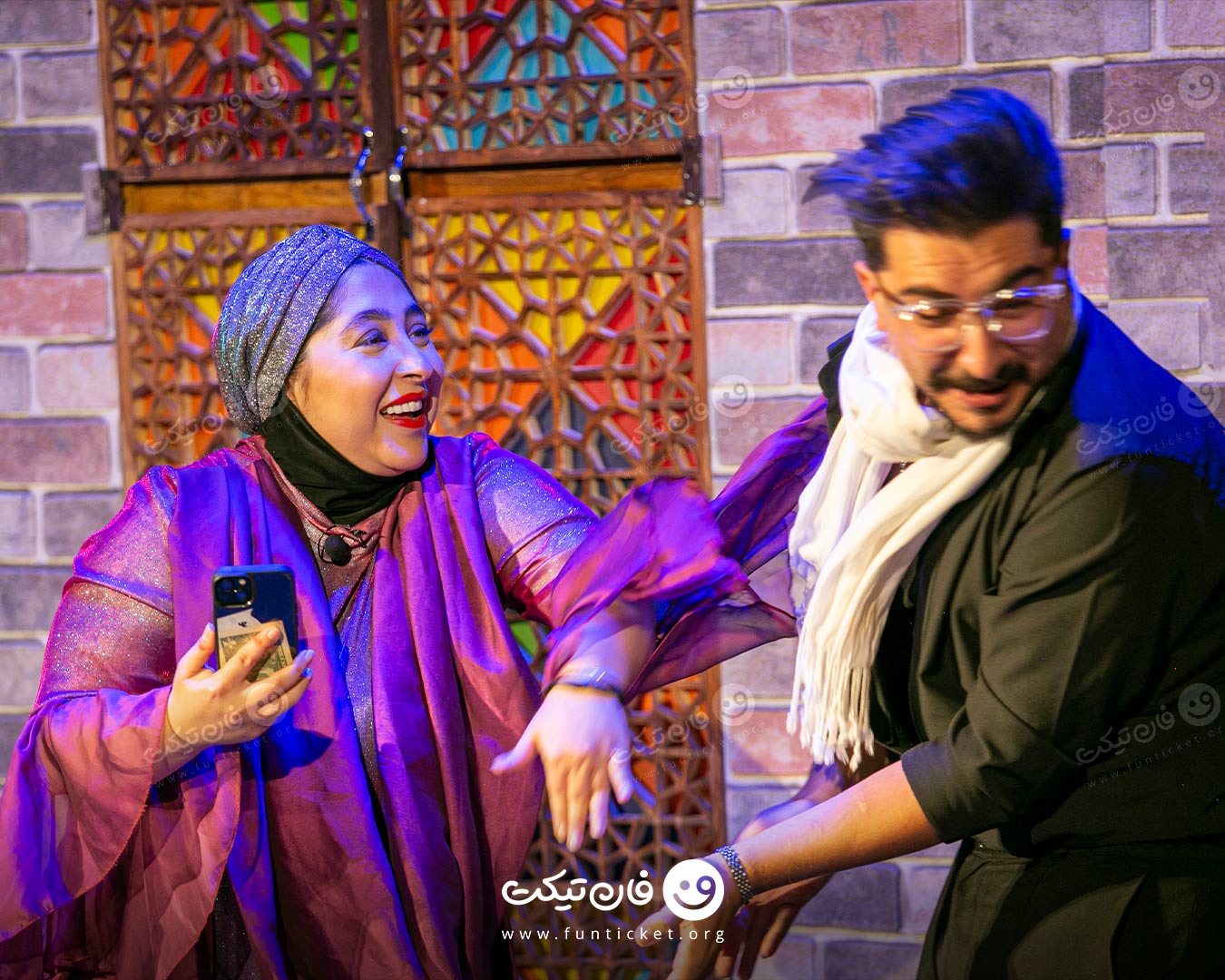 گالری تئاتر فضولی موقوف