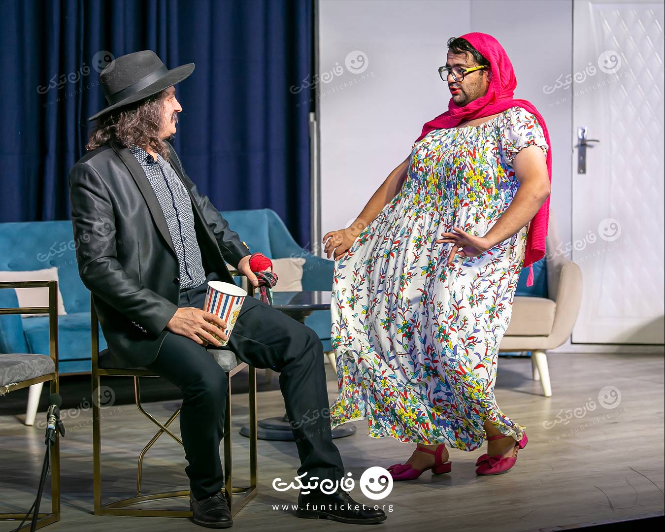 گالری تئاتر خدمتکار مخفی
