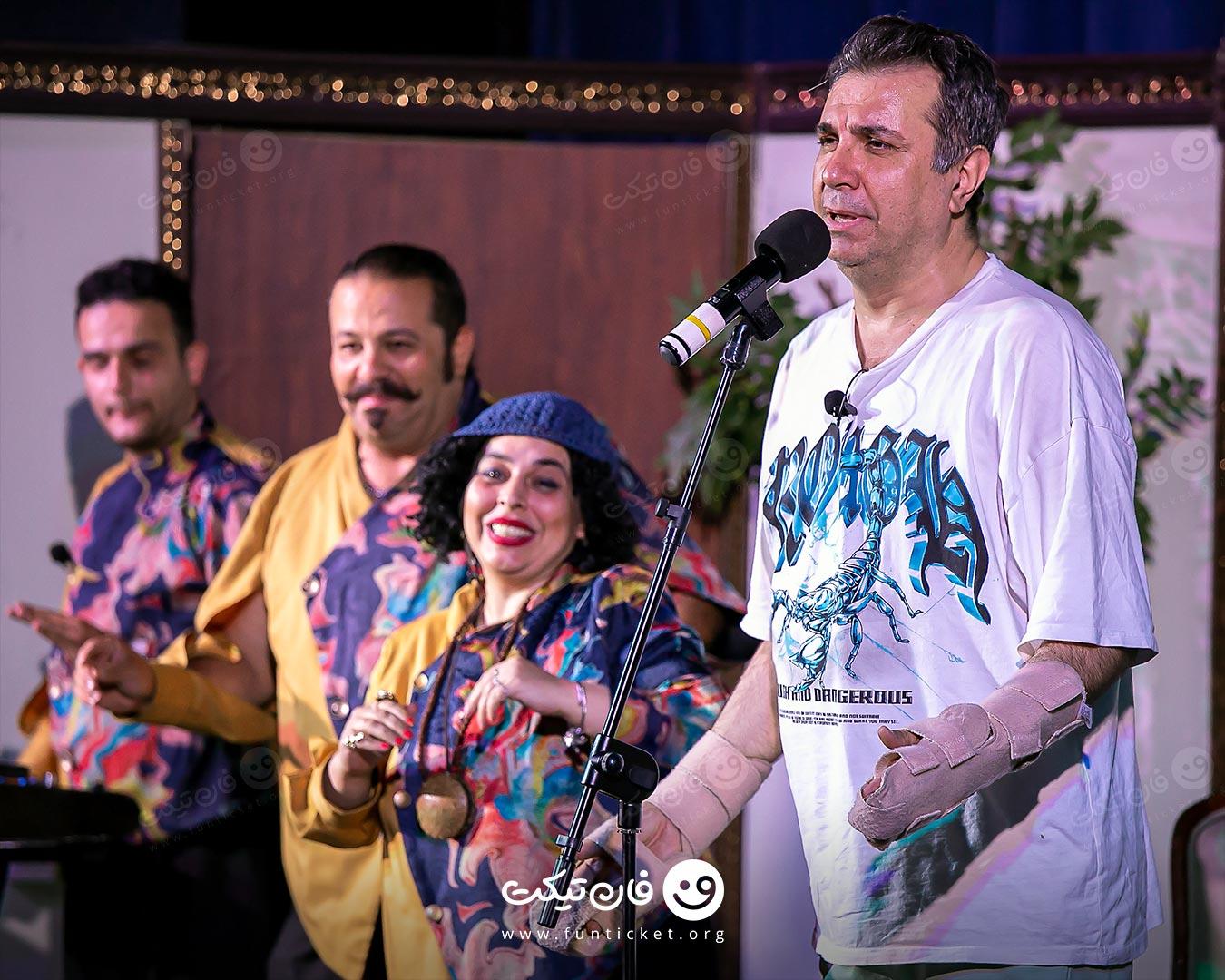 گالری تئاتر مال دنیا