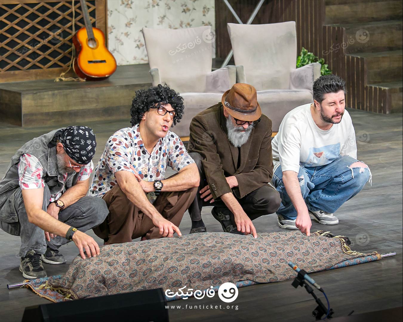 گالری تئاتر بیژبند