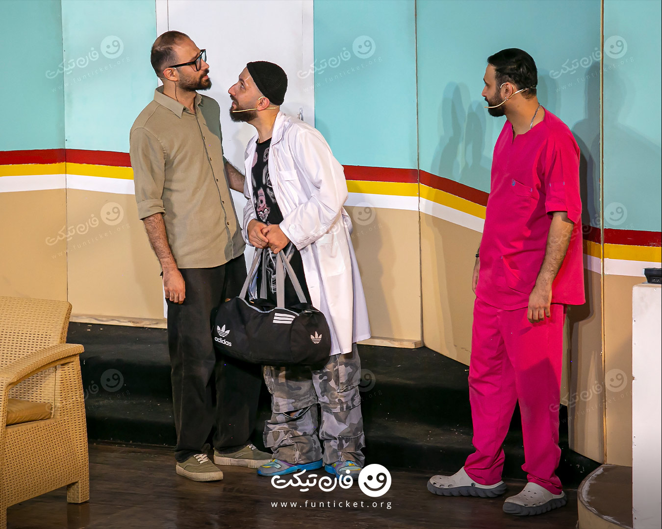 گالری تئاتر نمایش کمدی ردی ها