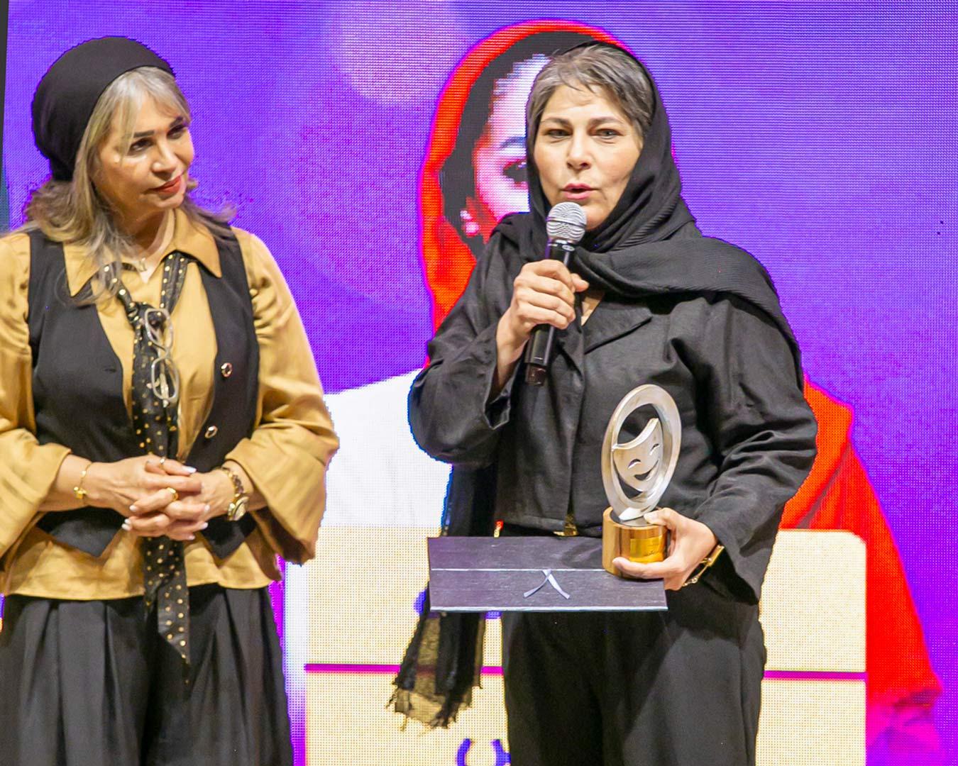 شیوا ایوبی