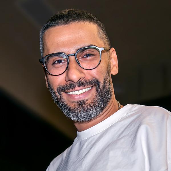 مجید گلکار