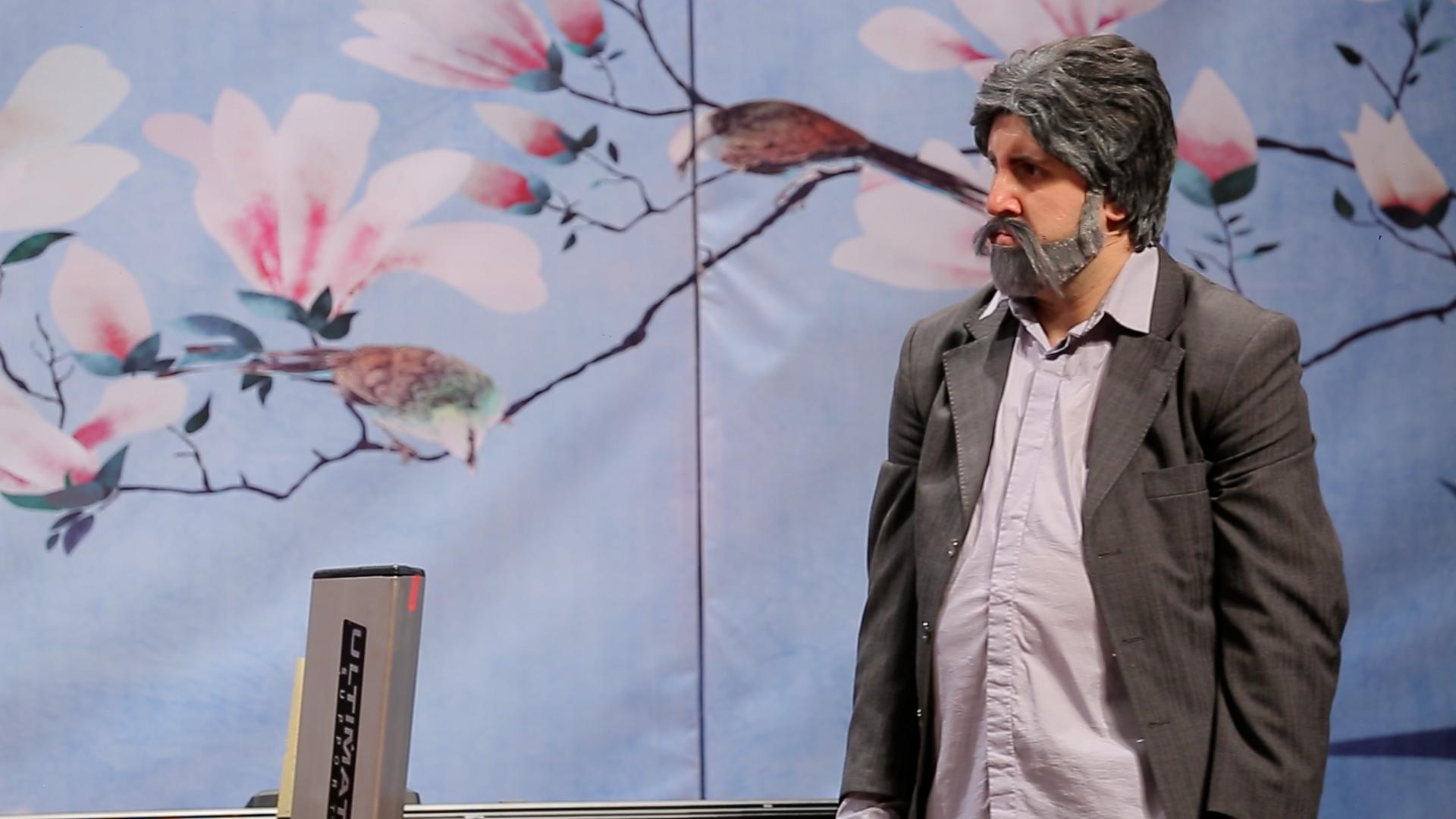 گالری تئاتر سوپرایز غلیظ
