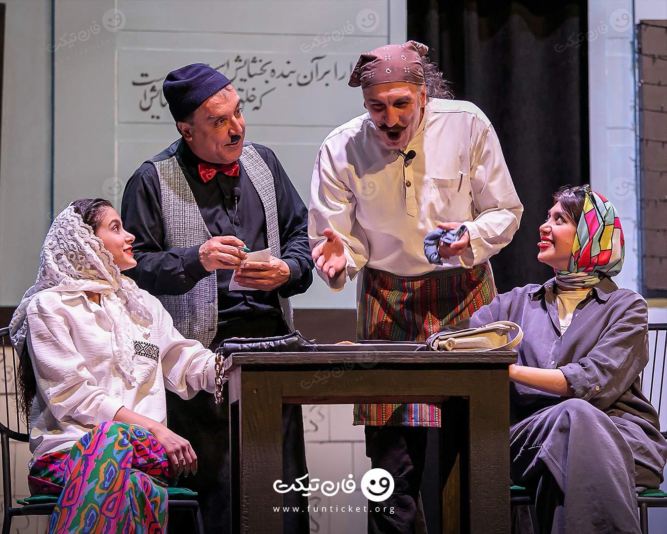 گالری تئاتر قهوه خانه زری خانم ۳