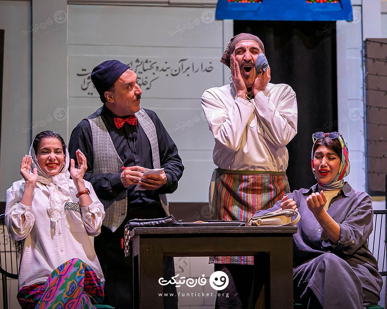 گالری تئاتر قهوه خانه زری خانم ۳