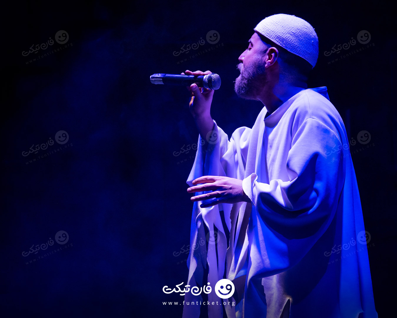 گالری تئاتر تنها در خانه 1