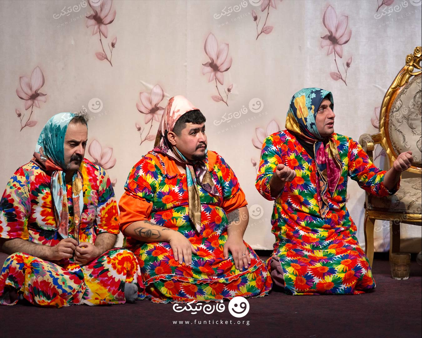 گالری تئاتر مهمان مامان