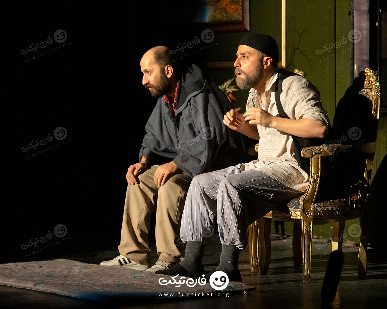 گالری تئاتر تنها در خانه 1