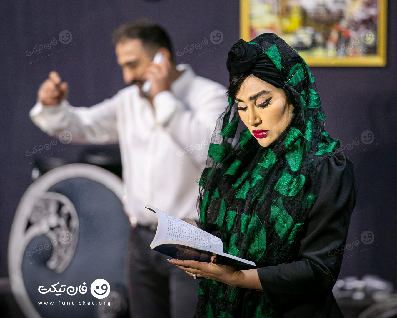گالری تئاتر اتاق پرو
