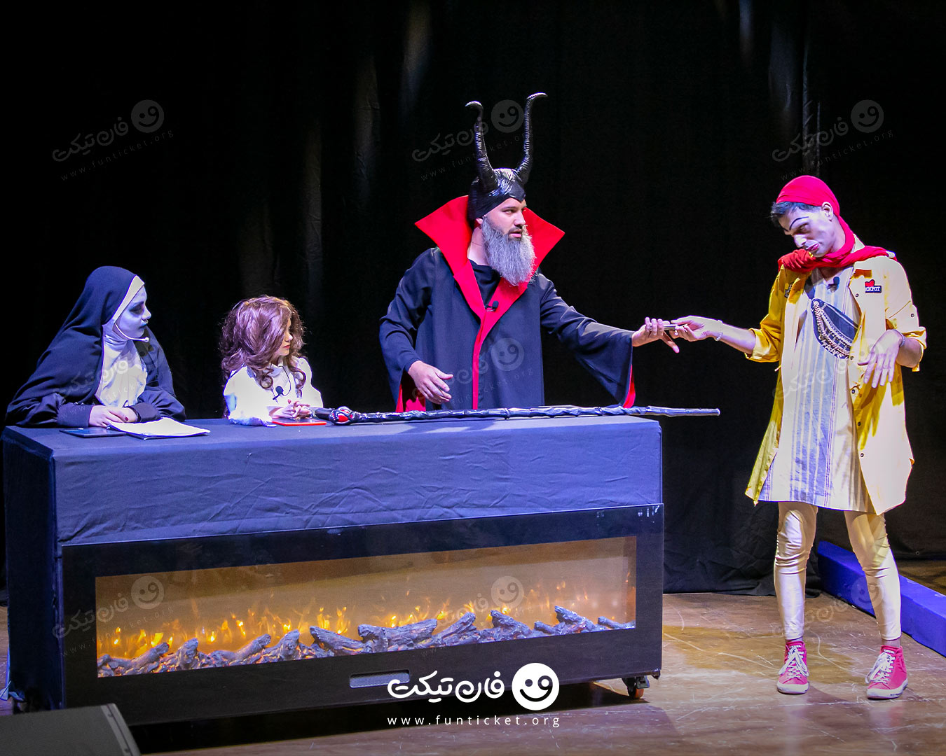 گالری تئاتر کما کاپ