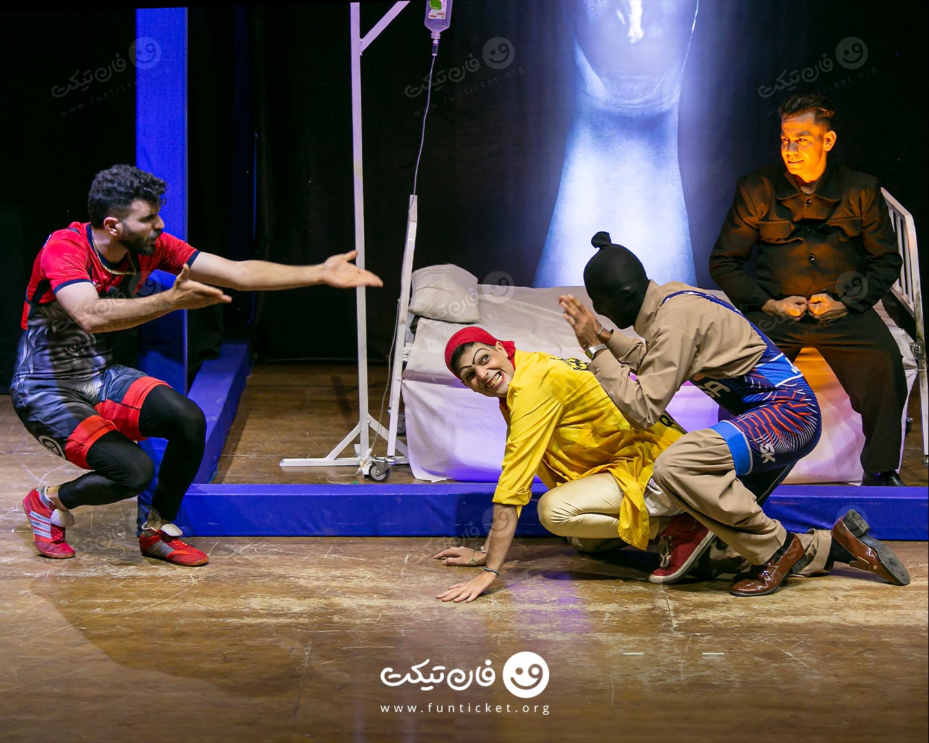 گالری تئاتر کما کاپ