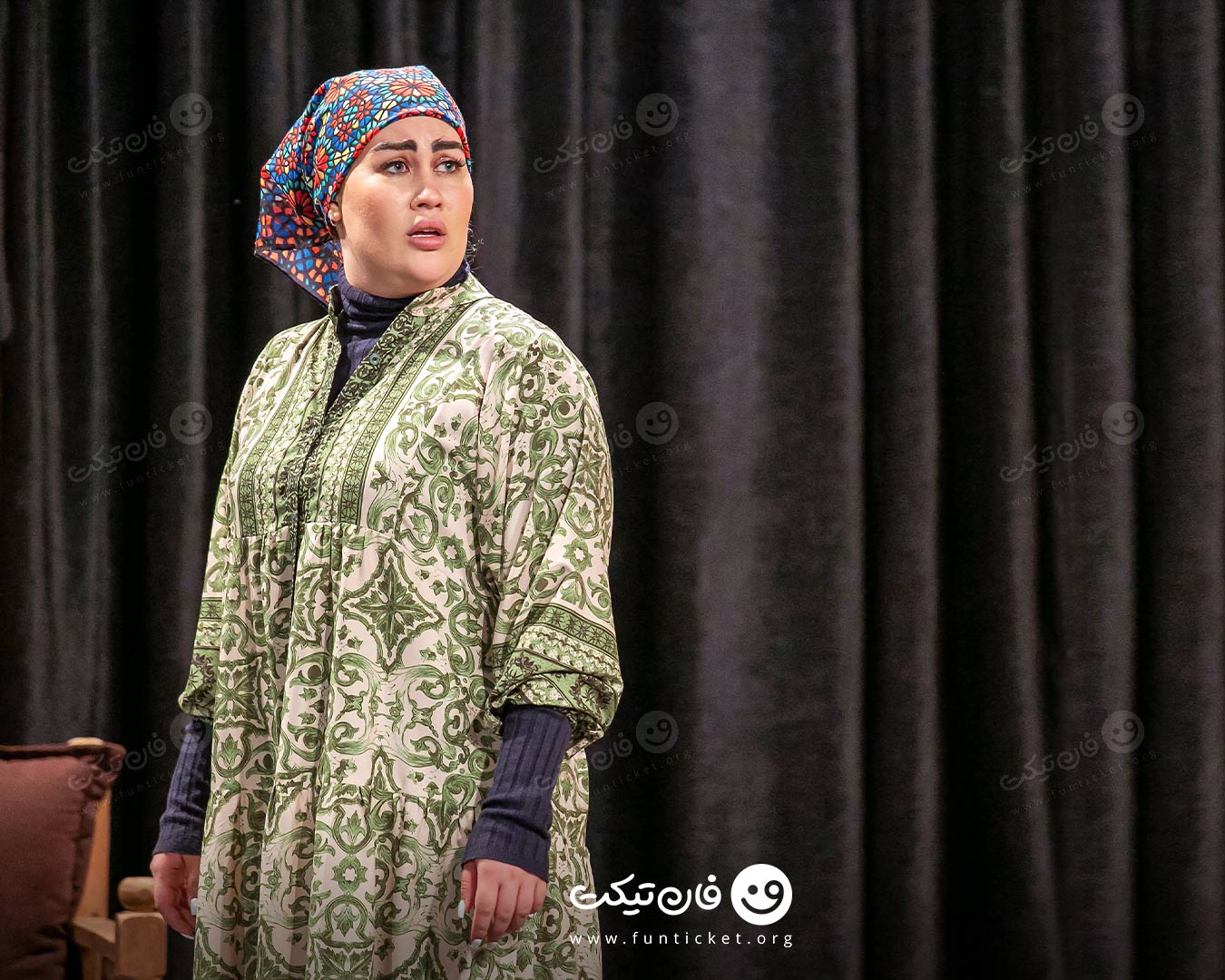 گالری تئاتر باغ پلاس