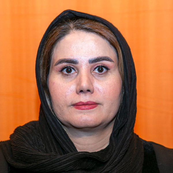 سمیه حیدریان