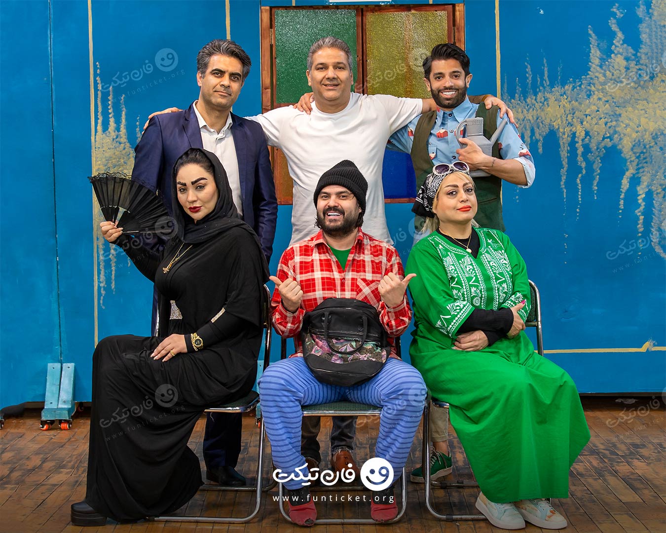 گالری ویتامین 30