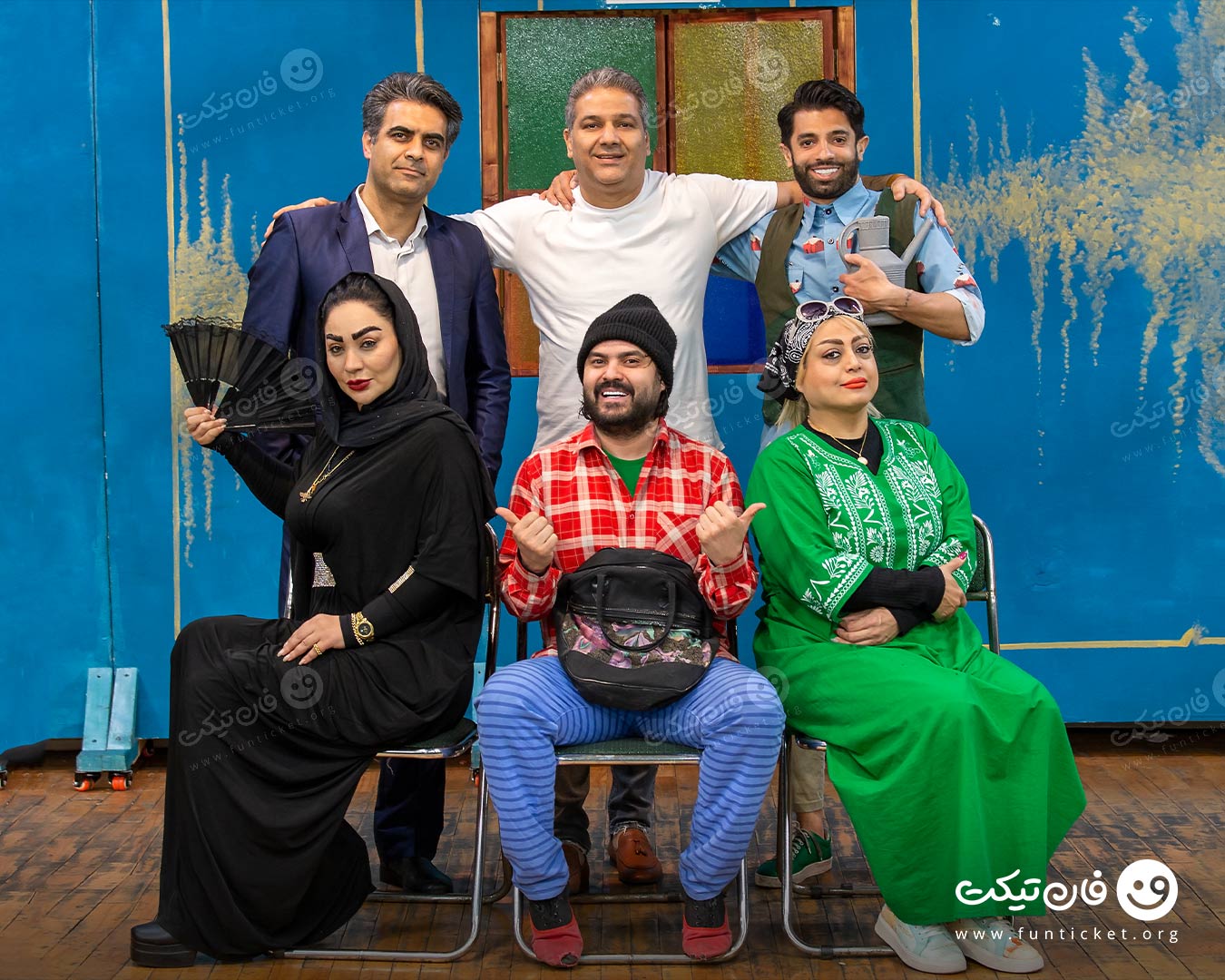 گالری ویتامین 30