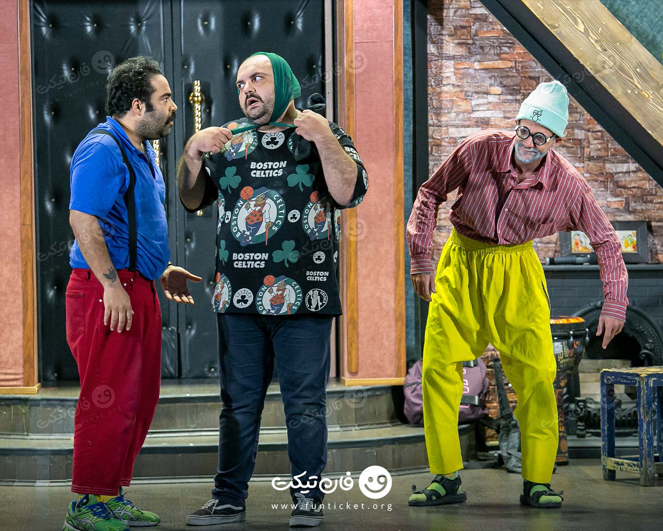 گالری تئاتر آخر الزمان