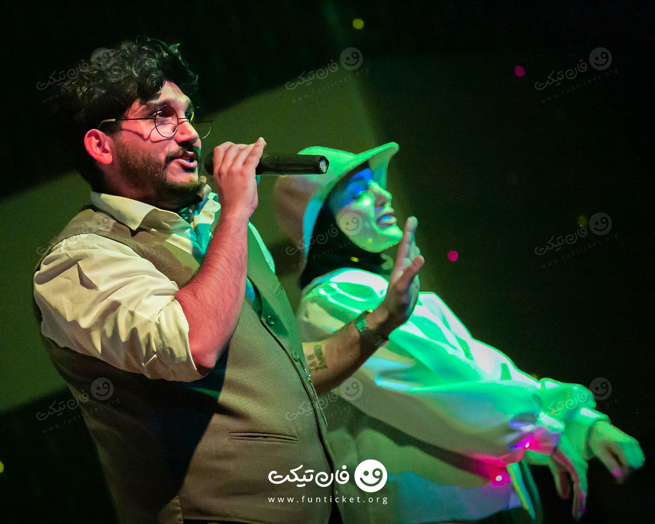گالری تئاتر شات آخر