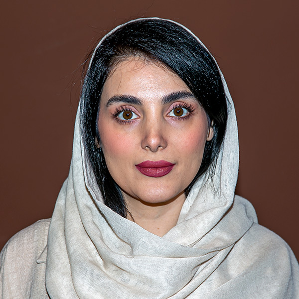 سپیده حسینی