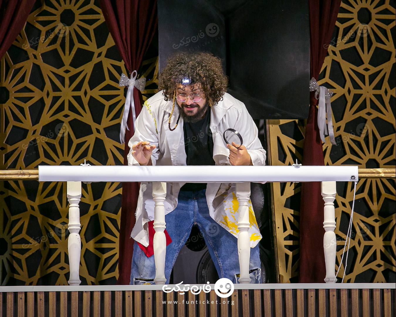 گالری تئاتر آخر الزمان